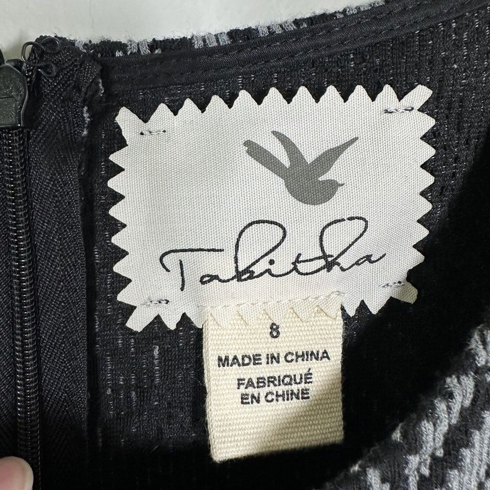 Tabitha Size 8 Black Gray Geometric Pattern Sleev… - image 7